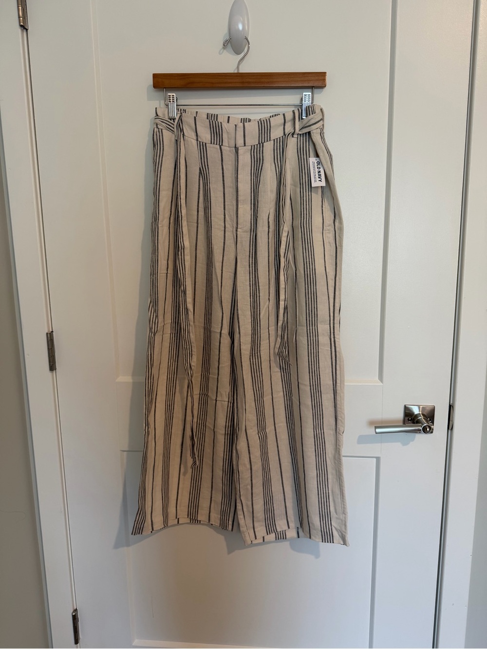 Old Navy Striped Wide Leg Linen Blend Pants - Cream & Black, Size M, NWT